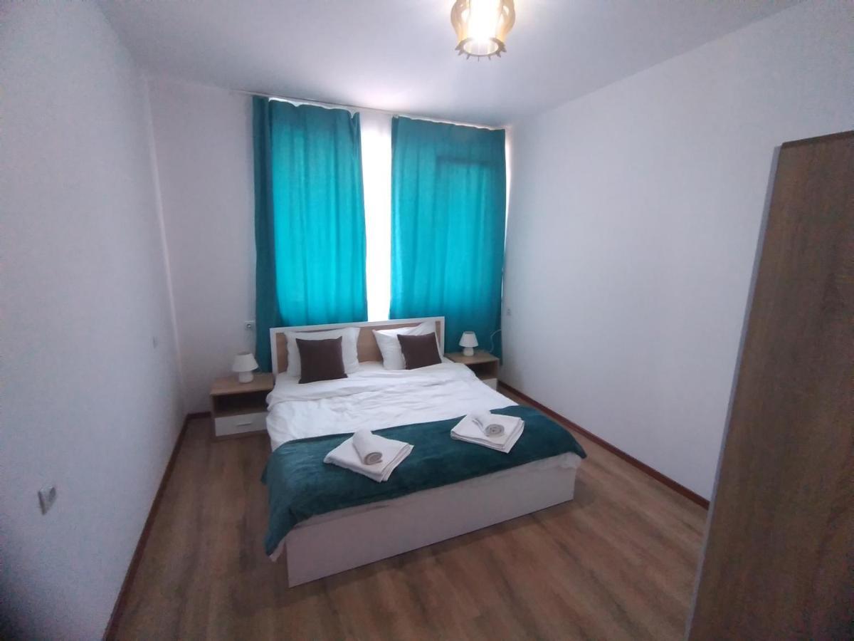The Center Apartments Comfort Сандански Экстерьер фото